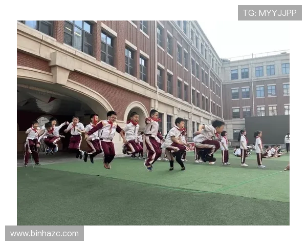 热血绿茵场足球球星化身动画英雄燃动青春梦想 热血绿茵场足球球星化身动画英雄燃动青春梦想